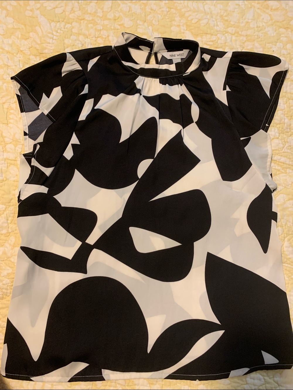Nine West Black and White High Neck Printed short sleeve blouse